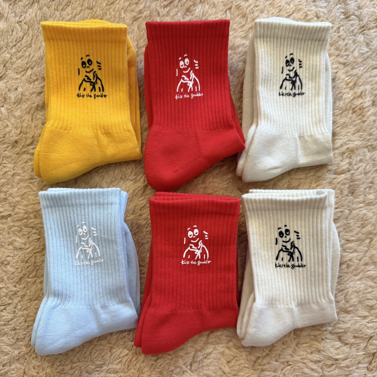 kiss the gambler くつした